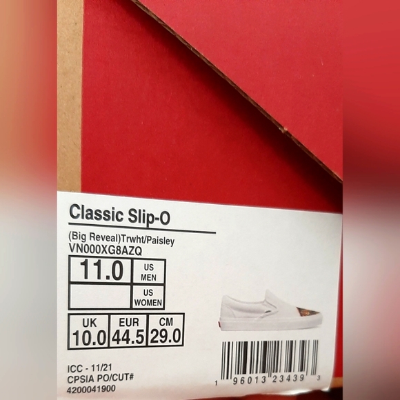 Vans Classic Slip-On's *NWT in Box* - Picture 8 of 8